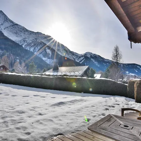 Vallée De Chamonix, Vue Glaciers Montblanc By Immoconciergerie Les Houches